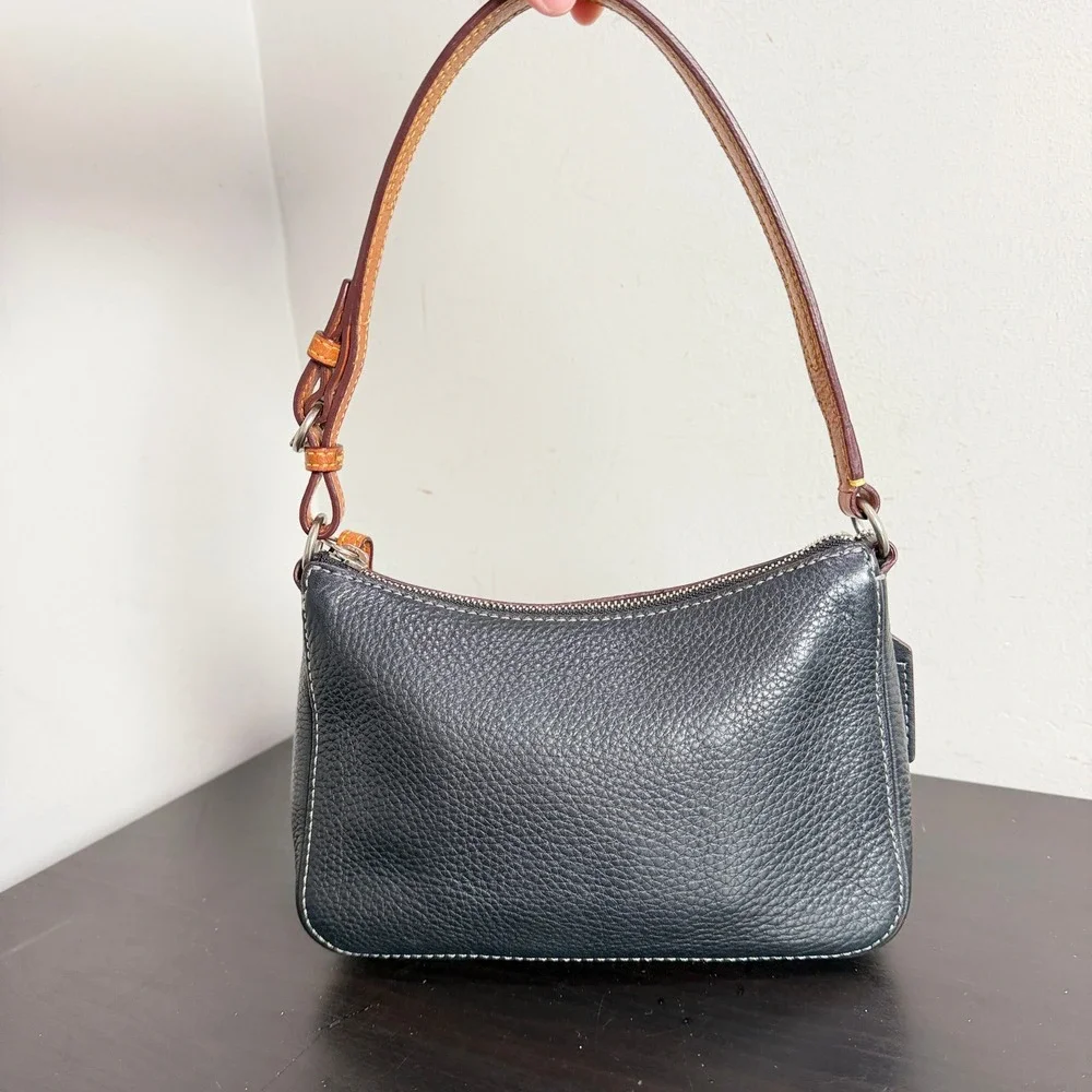 VTG Coach 8E96 Black Pebbled Leather Hobo Small Shoulder Bag Pink Lining **READ
